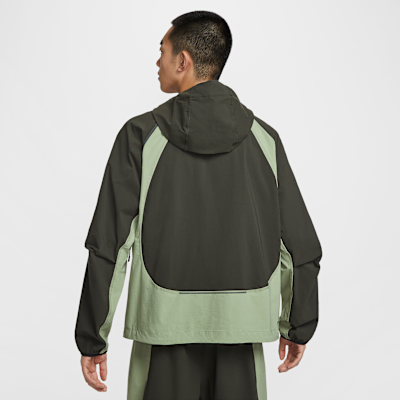 美品 NIKE ナイキ ハイネック ナイロンジャケット テック カーキ M NIKE公式】ナイキ テック メンズ Dri-FIT ウーブン カラーブロック